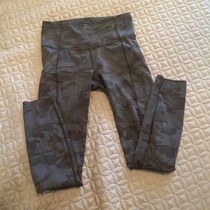 Lululemon fast and free 25”